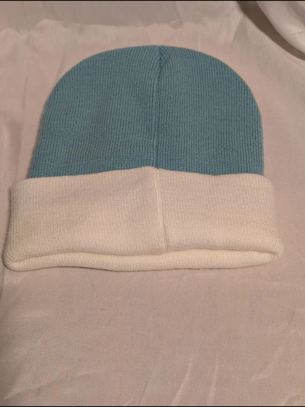 Kids CultureflyLight Blue and White Animal CrossKnit Beanie with Leaf Patch